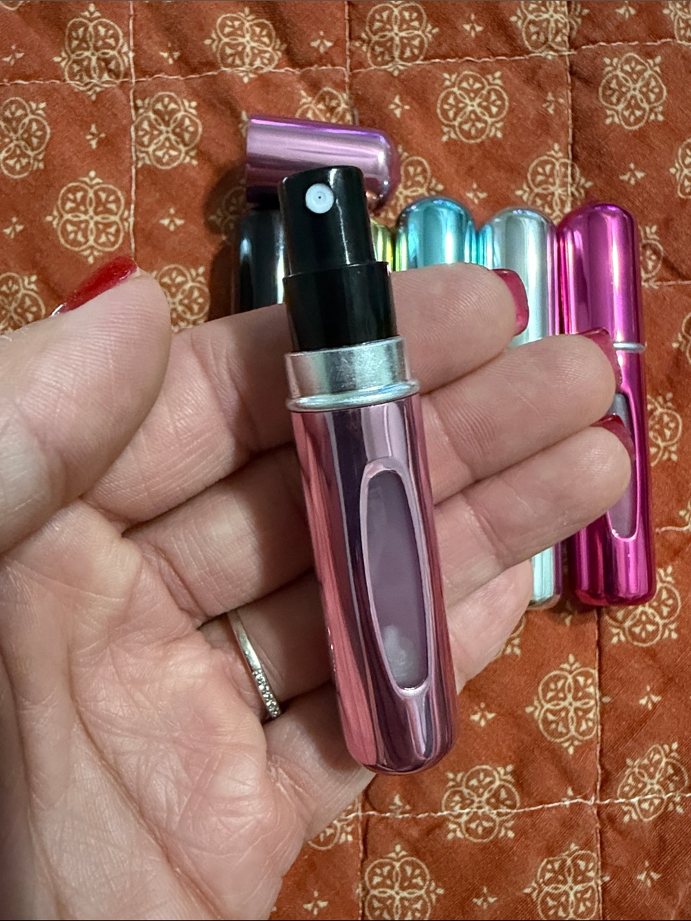 Compact Refillable Perfume Atomizer Set - Metallic Colors - Picture 3 of 4